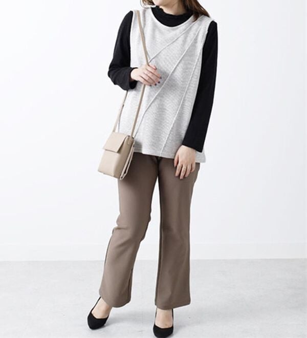 BELLUNA（ベルーナ）の「ハイテンション美脚ブーツカットパンツ（フルレングスパンツ）」｜詳細画像