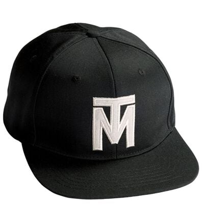 「＜トリコマイユゴルフ＞ロゴ刺しゅうストレートキャップ（メンズ帽子）」