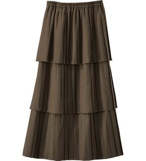 BELLUNA（ベルーナ）の「アシメデザインプリーツスカート（ロングスカート）」｜モカカーキ