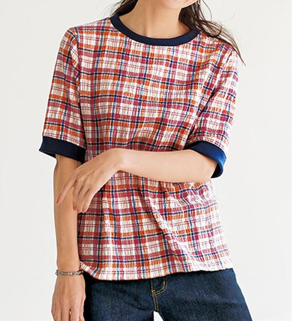 BELLUNA（ベルーナ）の「リブ付チェック柄涼感Ｔブラウス（ブラウス）」｜赤系チェック