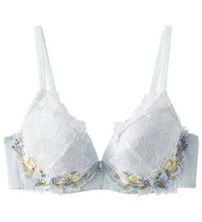 LAVIENNE（ラヴィエンヌ）の「＜ワコール＞Ｗｉｎｇ　Ｌｅｓｉａｇｅ（レシアージュ）やさしくフィット　ブラ（ブラジャー）」