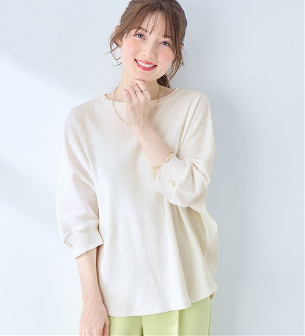 alotta（アロッタ）の「【接触冷感】袖口パールゆるドルマンリブトップス（カットソー）」｜オフホワイト