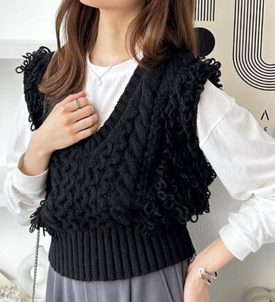 GeeRA（ジーラ）の「フリンジニットベスト（ベスト）」