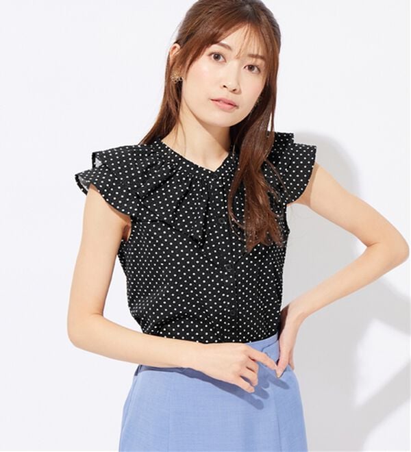 alotta（アロッタ）の「【接触冷感】ぽこぽこ素材ラッフルブラウス（ブラウス）」｜詳細画像