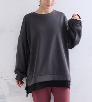 A HAPPY MARILYN（アハッピーマリリン）の「【Ｌ～１０Ｌ】ゆるっと楽ちん！着ぶくれ回避の　重ね着風　ミニ裏毛　プルオーバー（カットソー）」｜スミクロ／ブラック