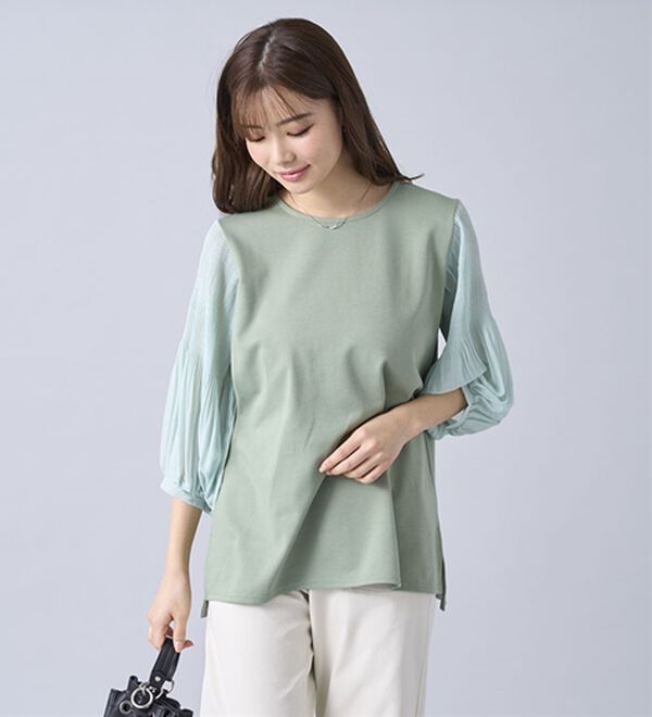 BELLUNA（ベルーナ）の「ヒンヤリ！プリーツ使いデザインプルオーバー（カットソー）」｜詳細画像