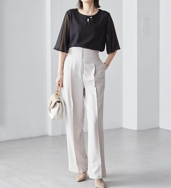 RANAN（ラナン）の「【ひんやり】フレアー袖シフォンブラウス（ブラウス）」｜詳細画像