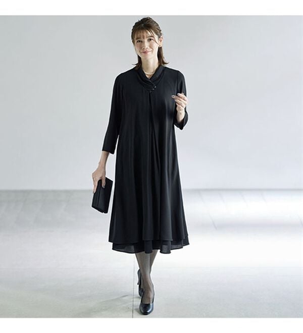 BELLUNA（ベルーナ）の「洗える！冷感素材ドレープワンピース（ブラックフォーマル（喪服・礼服））」｜詳細画像