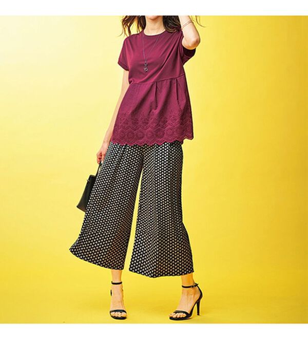 BELLUNA（ベルーナ）の「裾刺しゅうデザインプルオーバー（カットソー）」｜詳細画像