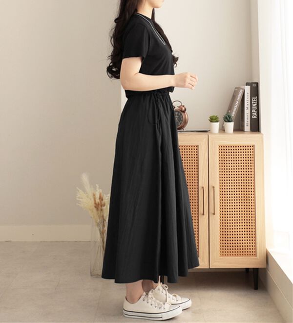 Viola e Viola（ヴィオラ エ ヴィオラ）の「【Ｍ～５Ｌ】ゆったり異素材ドッキングワンピース（ドッキングワンピース）」｜詳細画像