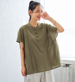 BELLUNA（ベルーナ）の「＜＆ｃｏｃｏｃｈｉ＞綿麻素材チャイナボタンゆったりブラウス（ブラウス）」｜オリーブ