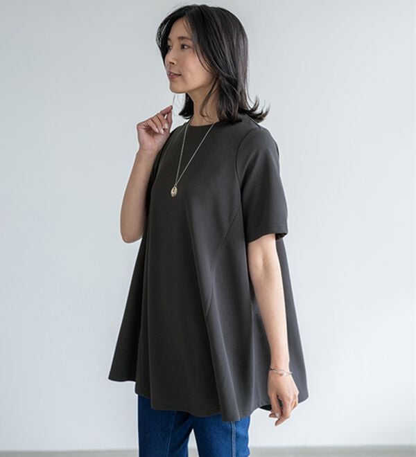 BELLUNA（ベルーナ）の「ひんやり！ポコポコエンボス素材－３ｋｇ見えチュニック（チュニック）」｜詳細画像