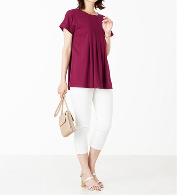 BELLUNA（ベルーナ）の「汗ジミ対策！タックデザインチュニック（チュニック）」｜詳細画像