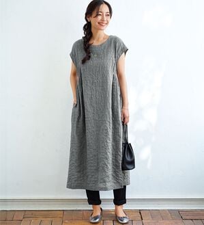 BELLUNA（ベルーナ）の「＜＆ｃｏｃｏｃｈｉ＞シャーリング素材チェック柄ゆったりワンピース（シャツワンピース）」｜詳細画像