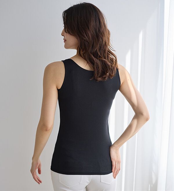 LAVIENNE（ラヴィエンヌ）の「【汗かきさん必見！】涼感サラッと快適汗取りタンクトップインナー＜さらりラボ＞（肌着・インナーウェア）」｜詳細画像