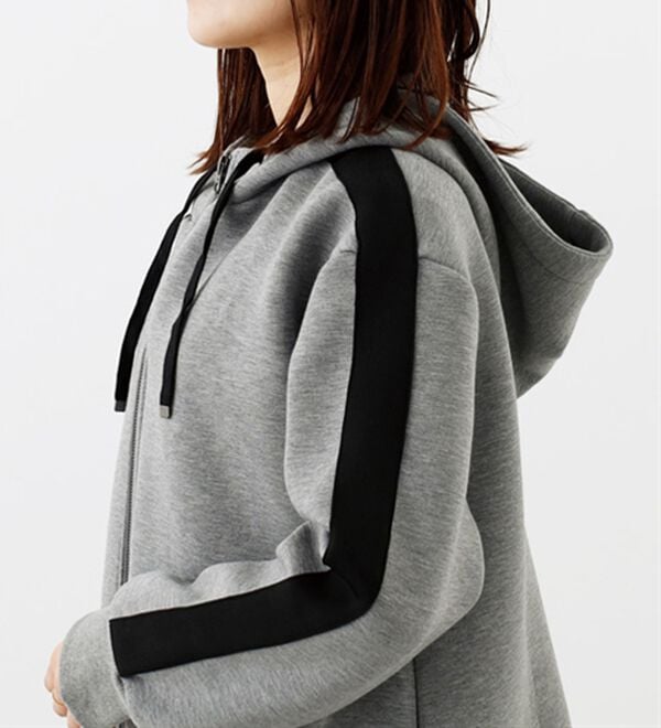 BELLUNA（ベルーナ）の「【Ｌａｇｒｉｌｕａ】ダンボール素材配色デザインパーカー（パーカー）」｜詳細画像