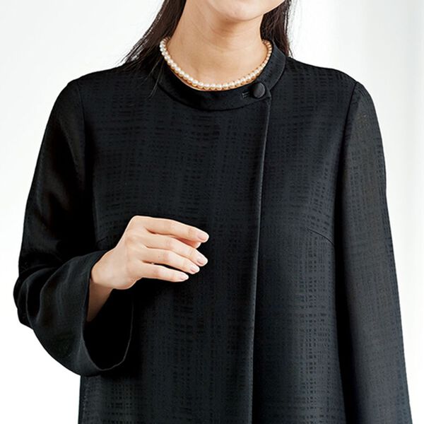 BELLUNA（ベルーナ）の「米沢織格子柄ゆったりワンピース（ブラックフォーマル（喪服・礼服））」｜詳細画像