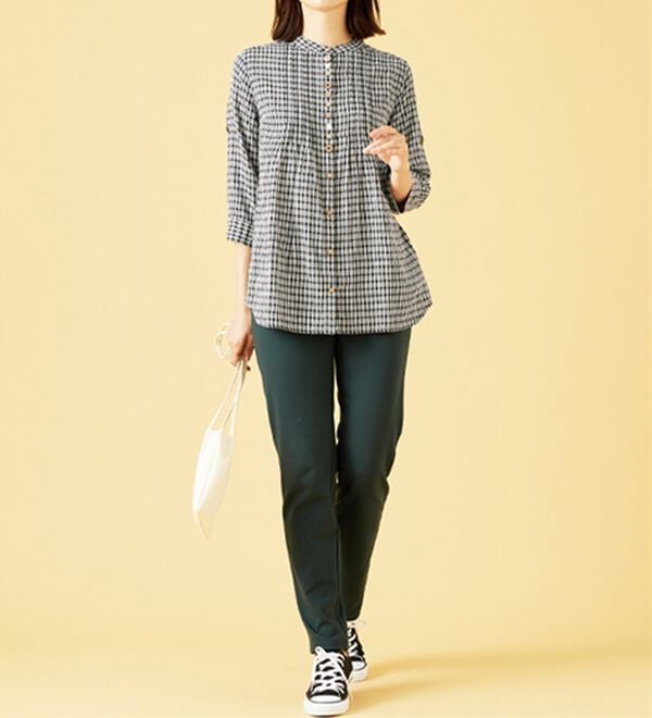 BELLUNA（ベルーナ）の「ダブルガーゼ素材多ボタンオーバーブラウス（ブラウス）」｜詳細画像