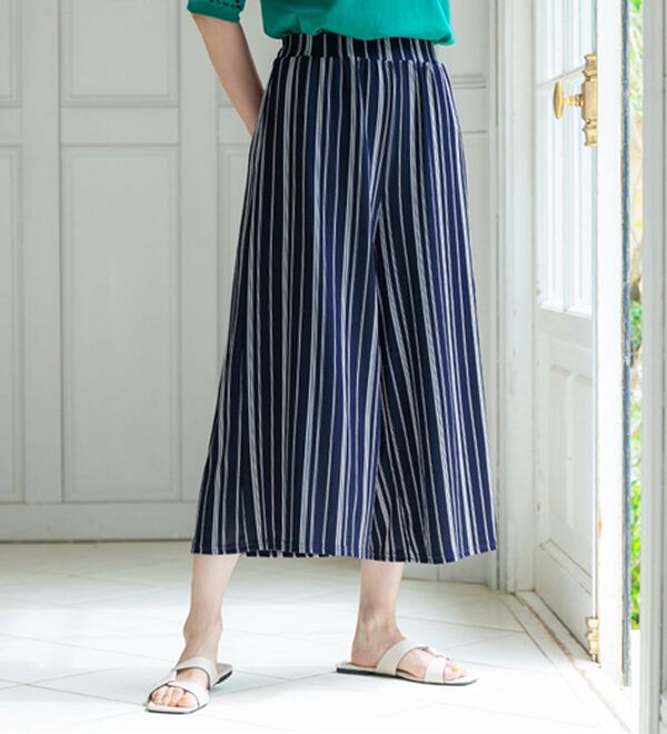 BELLUNA（ベルーナ）の「ヒンヤリ冷感イージーガウチョパンツ（ワイドパンツ・ガウチョ）」｜ネイビーストライプ