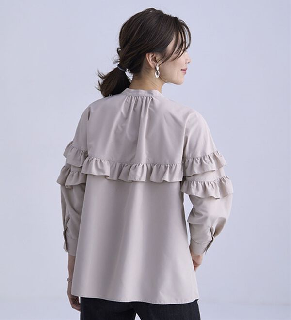 BELLUNA（ベルーナ）の「シャカ伸び！はっ水ティアードフリルブラウス（ブラウス）」｜詳細画像