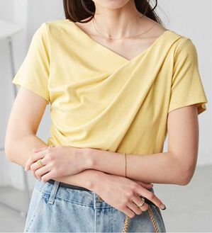 RANAN（ラナン）の「【ひんやり／着映え】上品ドレープリブＴシャツ（カットソー）」｜イエロー