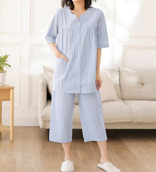 LAVIENNE（ラヴィエンヌ）の「【蒸し暑い夜も快適】綿１００％サッカーパジャマ（パジャマ・ルームウェア）」｜詳細画像