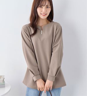 alotta（アロッタ）の「【イージーケア】裏起毛フワぽかエンボスチュニック（チュニック）」｜グレージュ