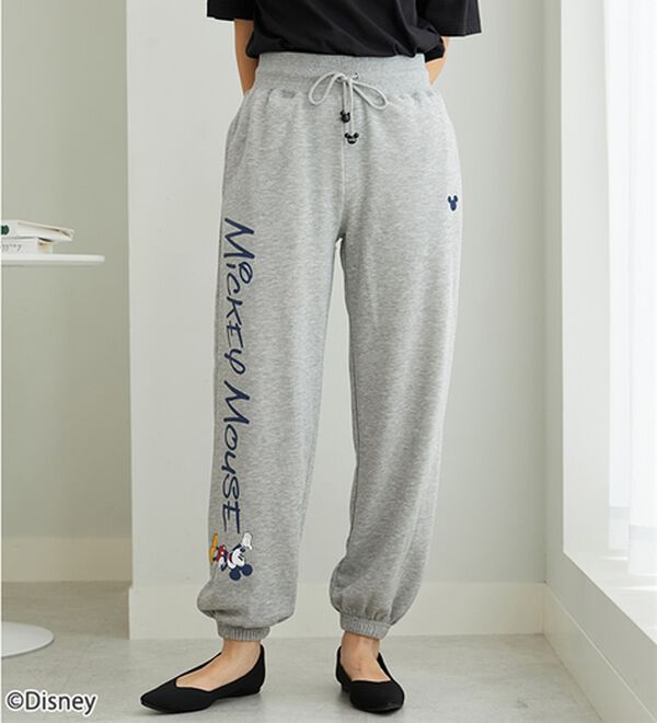 BELLUNA（ベルーナ）の「＜Ｄｉｓｎｅｙ＞【ミッキー】裾ゴム入り裏毛スウェットパンツ（その他パンツ）」｜モクグレー