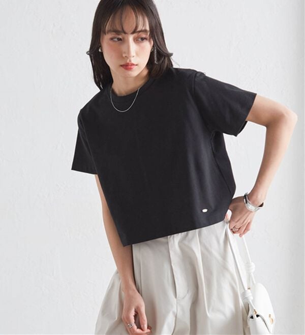RANAN（ラナン）の「【5つの機能付】ひんやり着回し抜群ベーシックＴシャツ＜選べる着丈＞（Tシャツ）」｜詳細画像