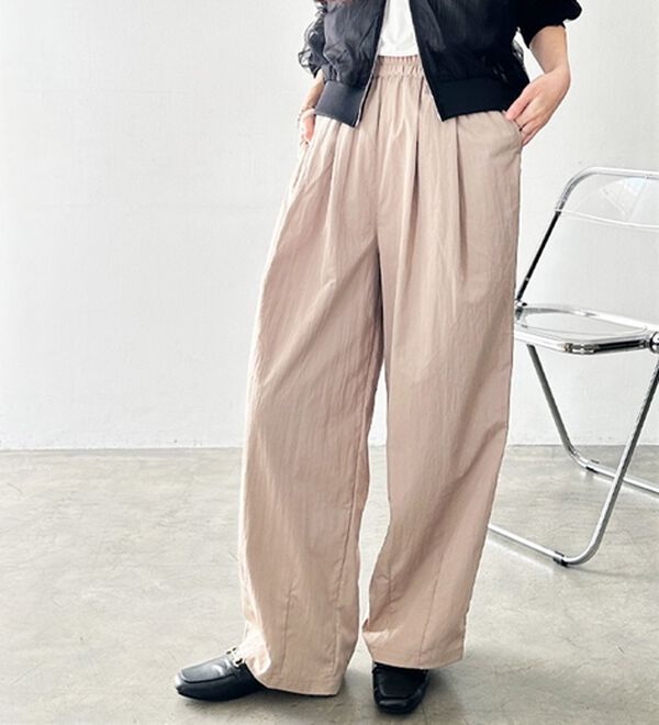 GeeRA（ジーラ）の「さらとろ素材が嬉しい！ダブルタックワイドパンツ（フルレングスパンツ）」｜詳細画像