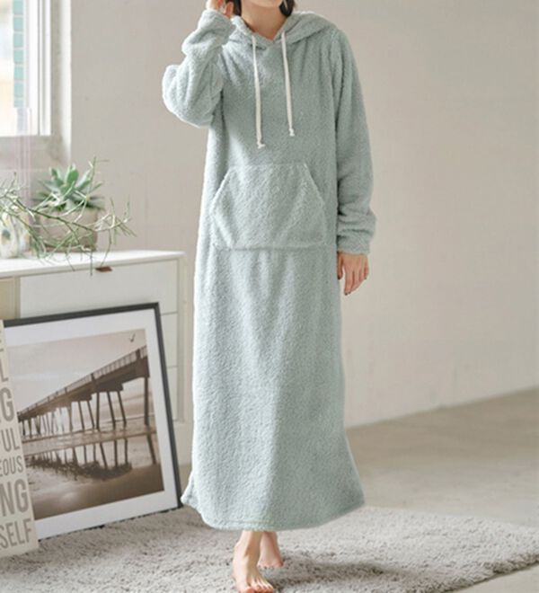 YU'NOW（ユナウ）の「ふんわりモコ　ボアルームウェアマキシワンピース（パジャマ・ルームウェア）」｜詳細画像