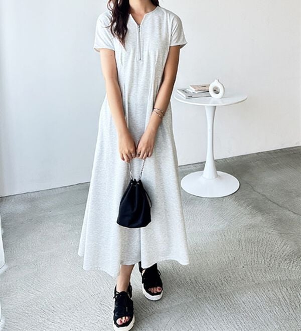 GeeRA（ジーラ）の「前後2WAYハーフジップフレンチ袖ワンピース（カットソーワンピース）」｜詳細画像