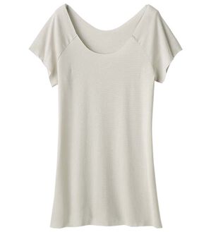 LAVIENNE（ラヴィエンヌ）の「＜ウイング＞綿の贅沢オーガニック　フラットタイプ（２分袖）（肌着・インナーウェア）」｜ライトグレー