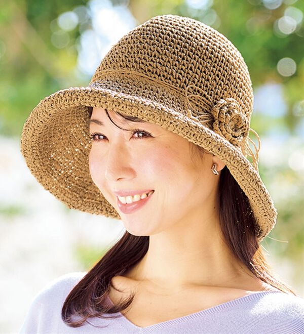 BELLUNA（ベルーナ）の「コサージュ付ペーパー手編みハット（帽子）」｜詳細画像