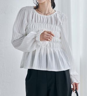 RANAN（ラナン）の「シャーリングカットブラウス（カットソー）」｜オフホワイト