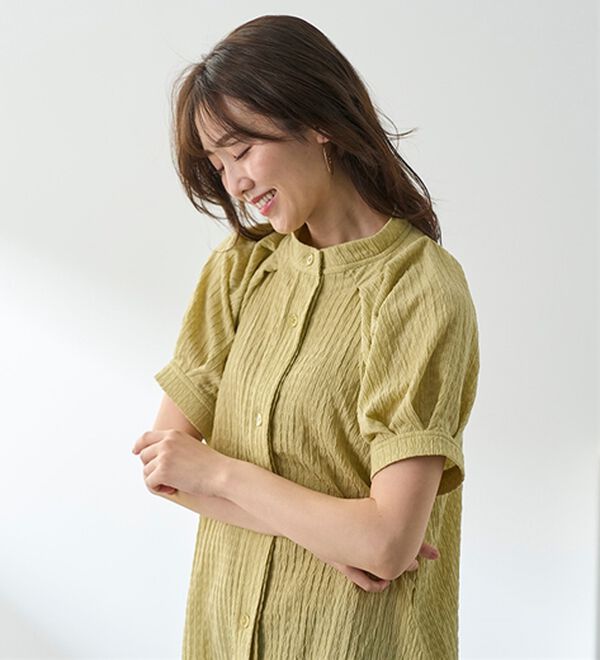 BELLUNA（ベルーナ）の「羽織れる！ポコポコ素材ストレッチシャツ（ブラウス）」｜詳細画像