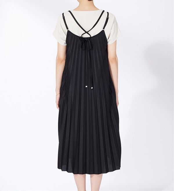 BELLUNA（ベルーナ）の「バックリボン使いプリーツキャミワンピース（その他ワンピース）」｜詳細画像