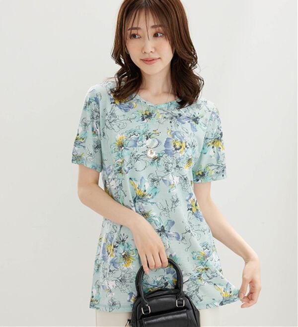 BELLUNA（ベルーナ）の「美人顔シルエット綿混プリントチュニック（チュニック）」｜詳細画像