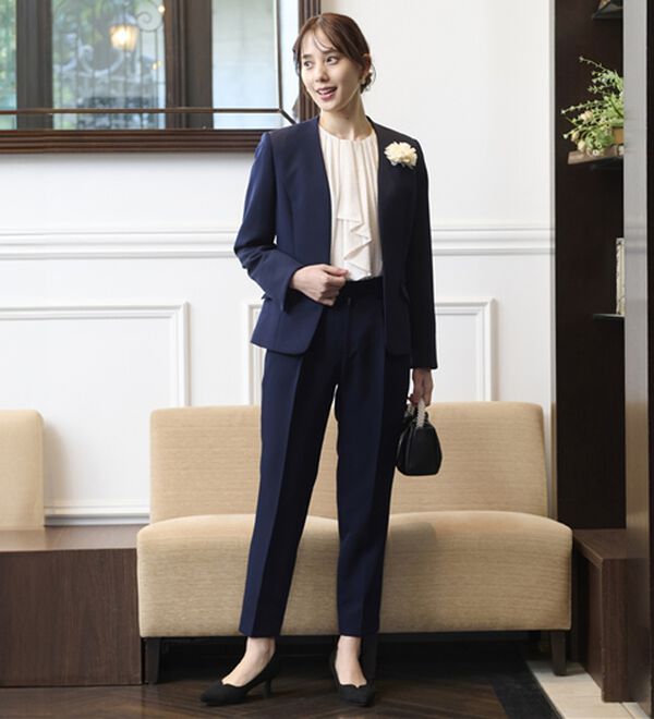 BELLUNA（ベルーナ）の「＜Ｃ／Ｓ＞センタータックテーパードパンツ（テーパードパンツ）」｜詳細画像