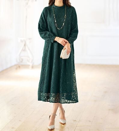 BELLUNA（ベルーナ）の「ハイネックデザインゆったりレースワンピース（ワンピースセットスーツ）」