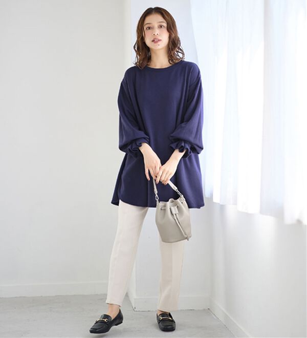 Viola e Viola（ヴィオラ エ ヴィオラ）の「裏ファー袖タックチュニック（チュニック）」｜詳細画像