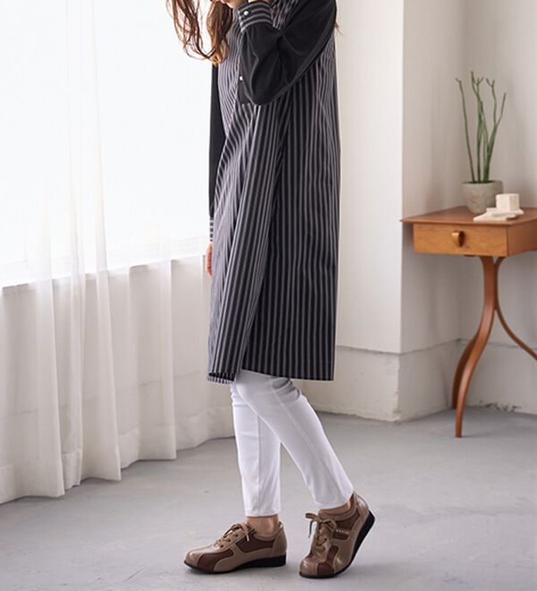 BELLUNA（ベルーナ）の「すっきり見え！５Ｅサイドストレッチシューズ　外反母趾対応（スニーカー）」｜詳細画像