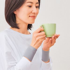 「Ｄｒ．ｓ　ＢＮ　ＬＡＢＯ　リストウォーマー（サポーター・肩腰膝ケア）」｜グレー