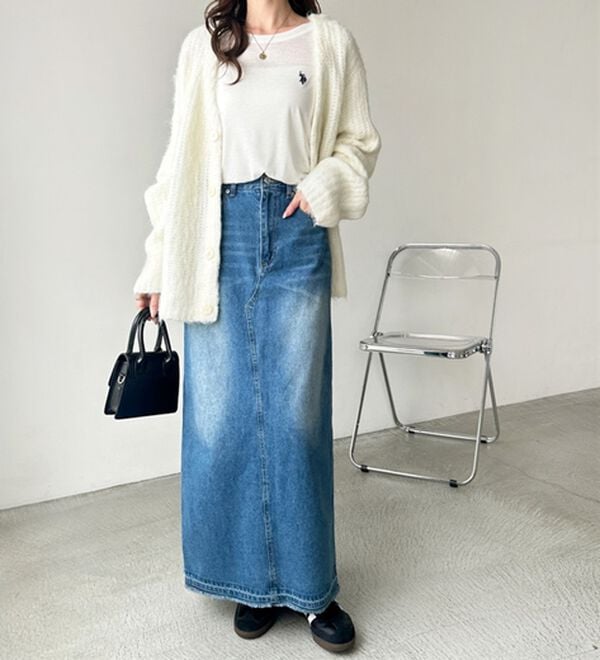 GeeRA（ジーラ）の「バックスリットデニムロングスカート（ロングスカート）」｜詳細画像