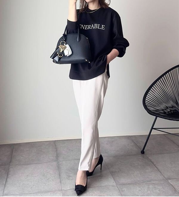 BELLUNA（ベルーナ）の「ロゴプリントダンボールプルオーバー（カットソー）」｜詳細画像