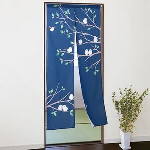 「シマエナガのれん（のれん・間仕切り・カフェカーテン）」｜ネイビー