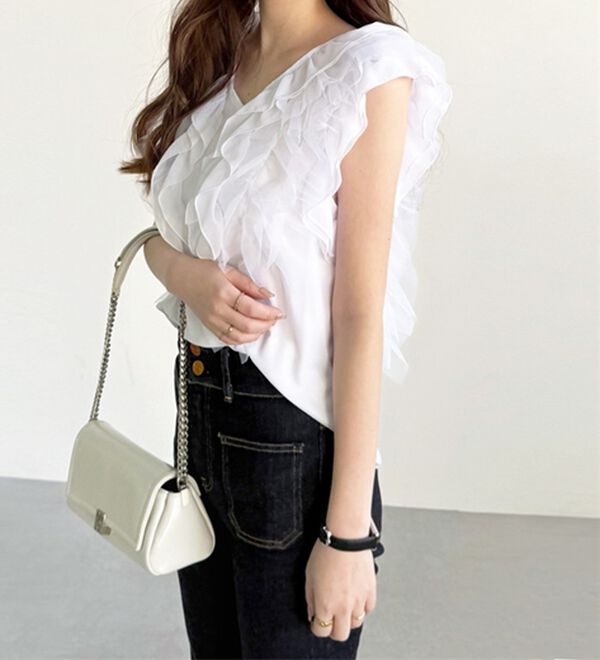 GeeRA（ジーラ）の「シアーフリルブラウス（ブラウス）」｜詳細画像