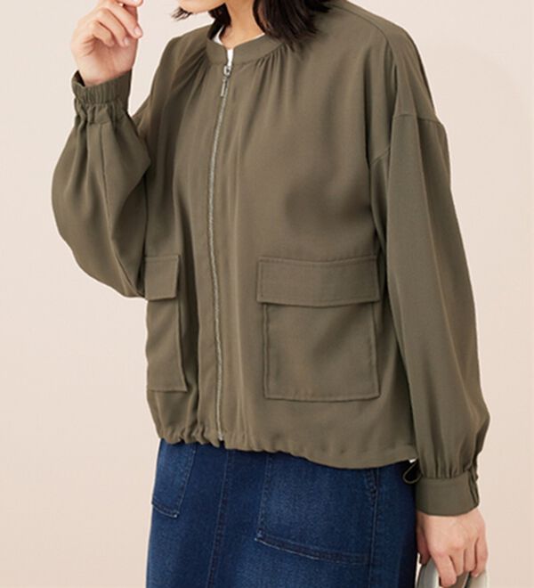 BELLUNA（ベルーナ）の「とろみ素材ポケットデザインブルゾン（ブルゾン）」｜詳細画像