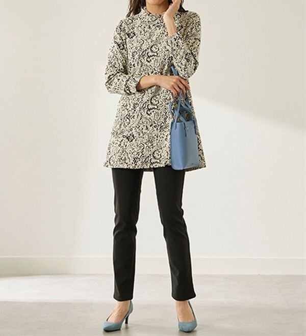 BELLUNA（ベルーナ）の「華やかふくれジャカードチュニック（チュニック）」｜詳細画像