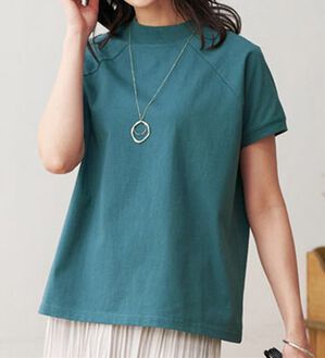 BELLUNA（ベルーナ）の「華奢見せ！しっかり素材コットン１００％Ｔシャツ（カットソー）」｜ターコイズ